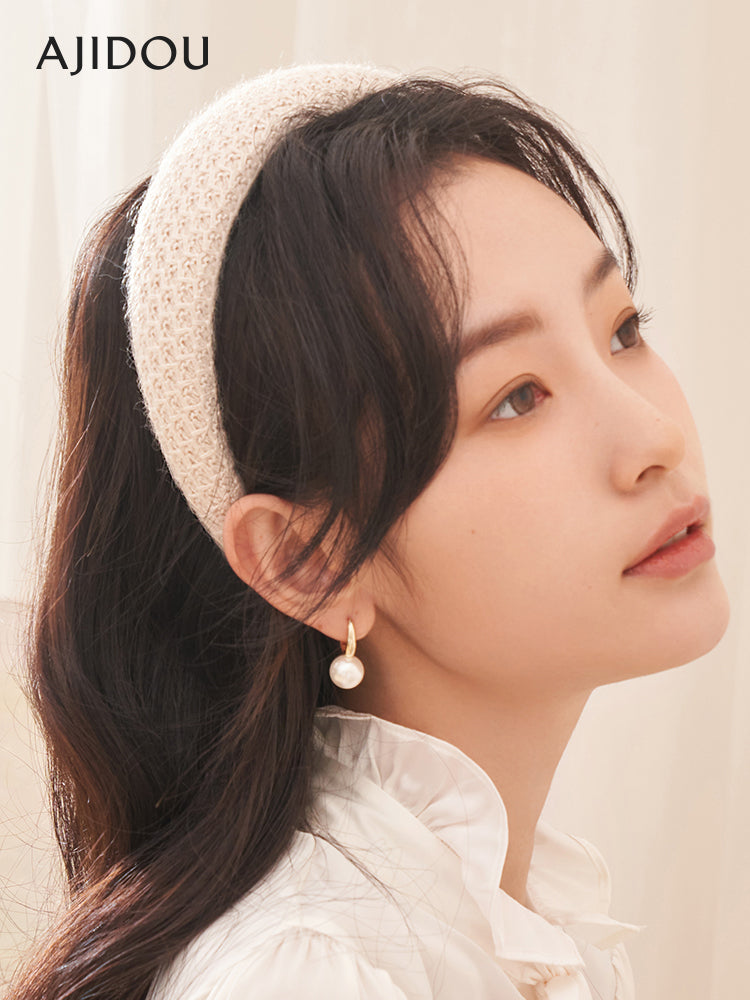AJIDOU Ajidou Earrings for Women Pearl Studs Same Style as in Stores Fashionable Stud Accessories Versatile Pearl Ear Jewelry
