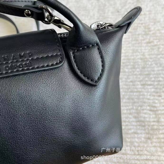 New Longchamp Xtra Mini Dumpling Bag Cowhide Shoulder Crossbody Bag Women's Bag mini Handheld Crossbody Dumpling Bag