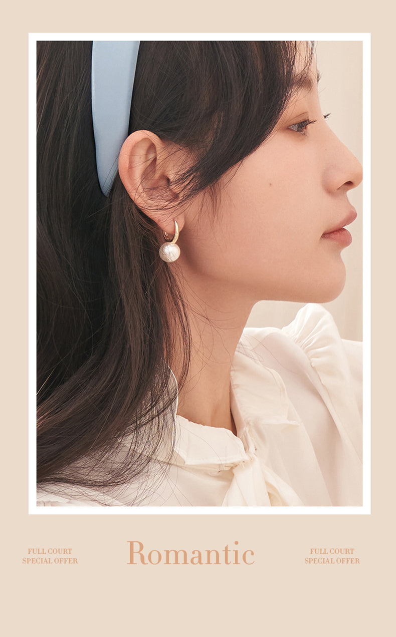 AJIDOU Ajidou Earrings for Women Pearl Studs Same Style as in Stores Fashionable Stud Accessories Versatile Pearl Ear Jewelry