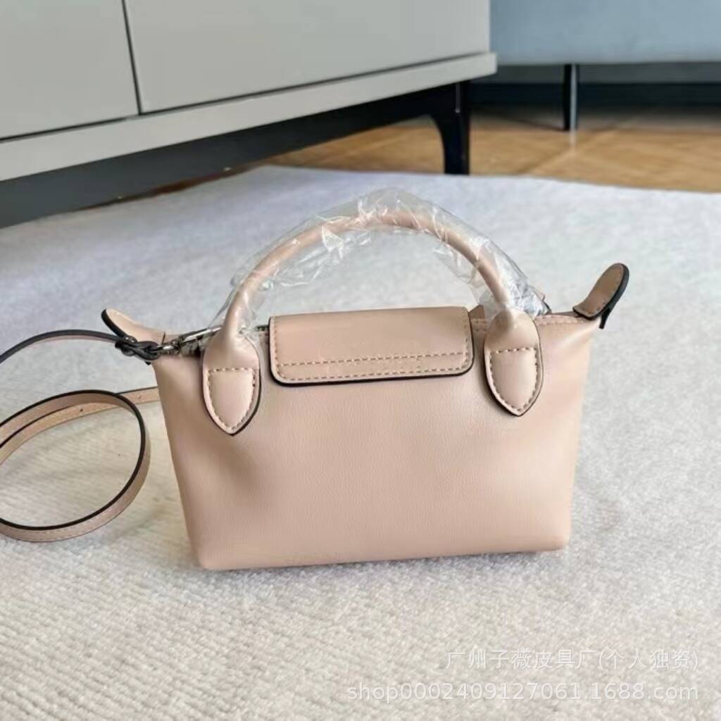 New Longchamp Xtra Mini Dumpling Bag Cowhide Shoulder Crossbody Bag Women's Bag mini Handheld Crossbody Dumpling Bag